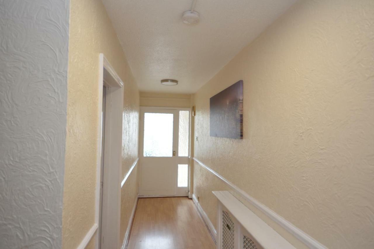 Four Bedroom Townhouse 12 Minutes Walk To Excel Exhibition Centre ロンドン エクステリア 写真
